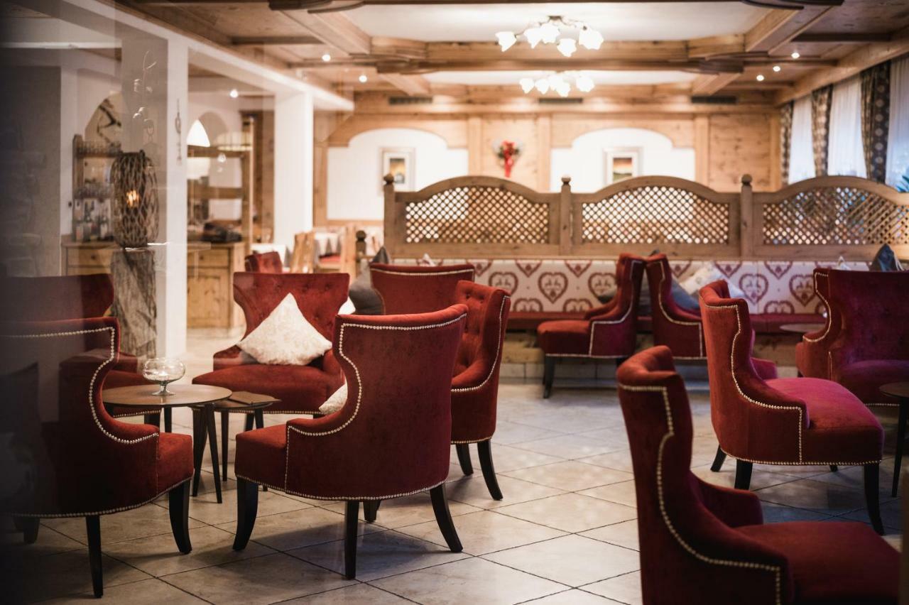 Laguscei Dolomites Mountain Hotel Арабба Экстерьер фото
